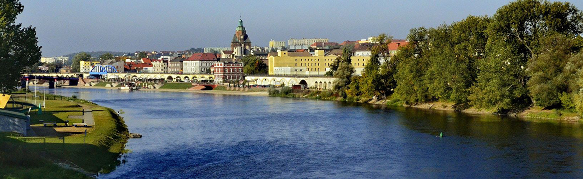 Dlaczego duże miasta rozwijają poprzednie strategie rozwoju, a małe piszą je od nowa?